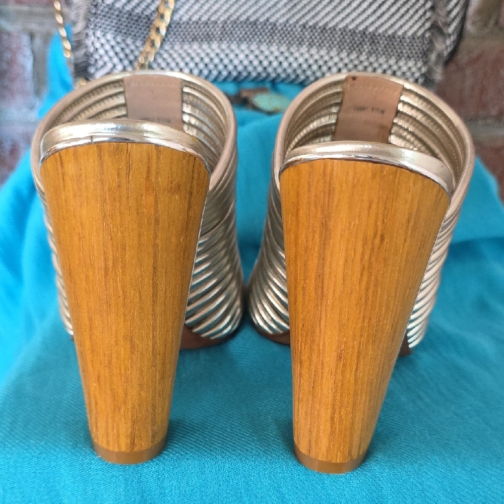 Chic Rachel Zoe Silver Heeled Mules - Picture 11 of 15